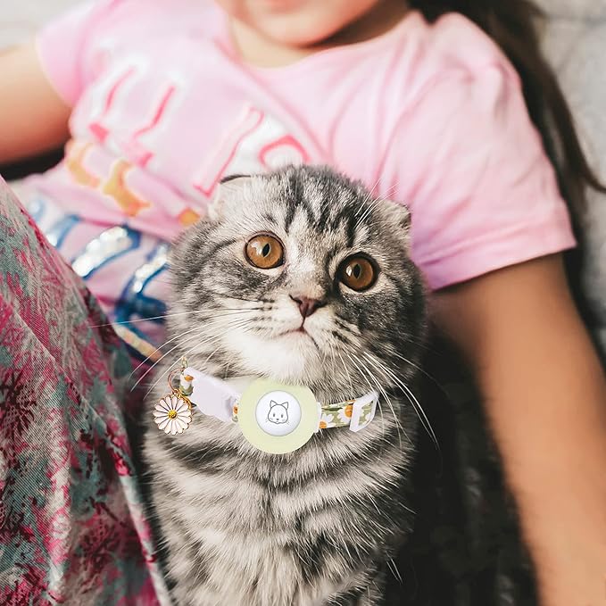 Airtag Cat Collar, JXFUKAL Kitten Collar Breakaway with Silicone Airtag Holder, Bells & Flower Charm for Girl Cats Boy Cats Small Dogs(Luminous Green)